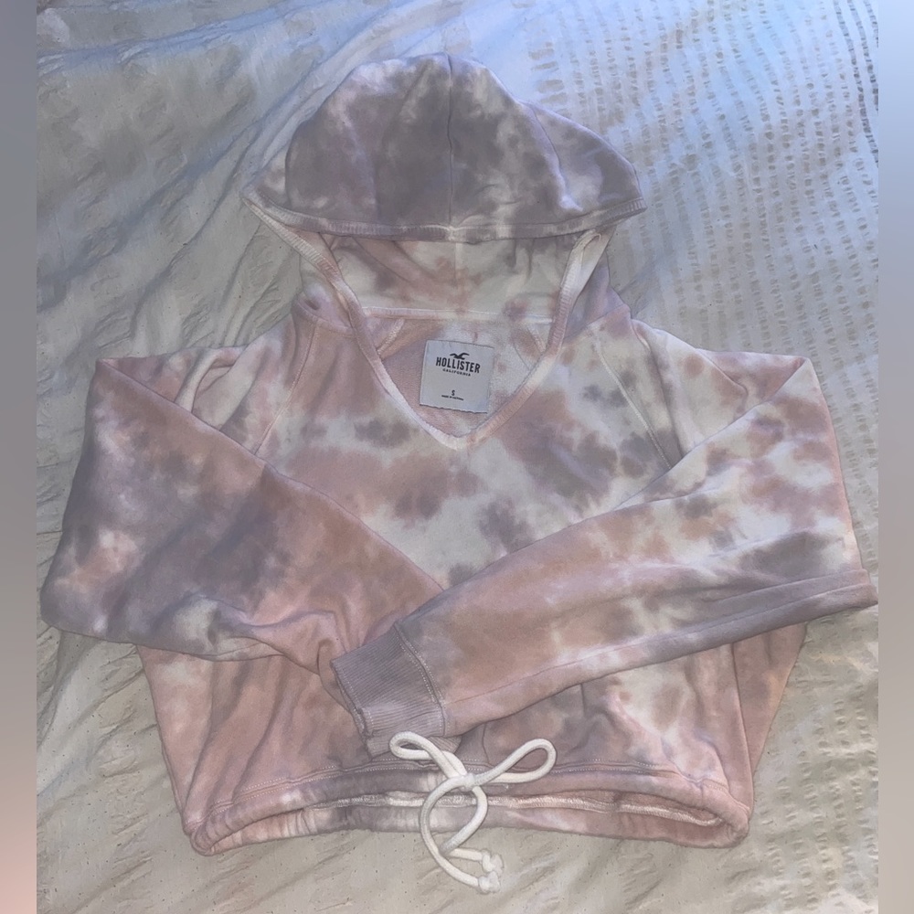 Hollister Tie Dye Crop Top, BRAND NEW!!